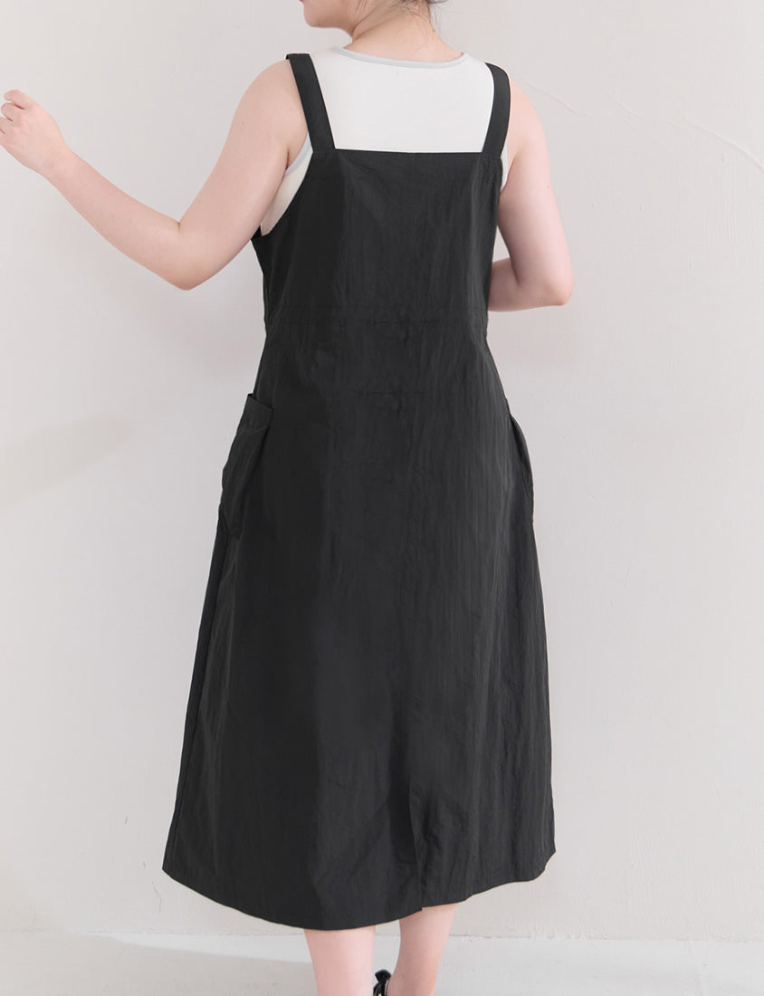 Light Utility Adjustable Strap Plus Size Maxi Dress