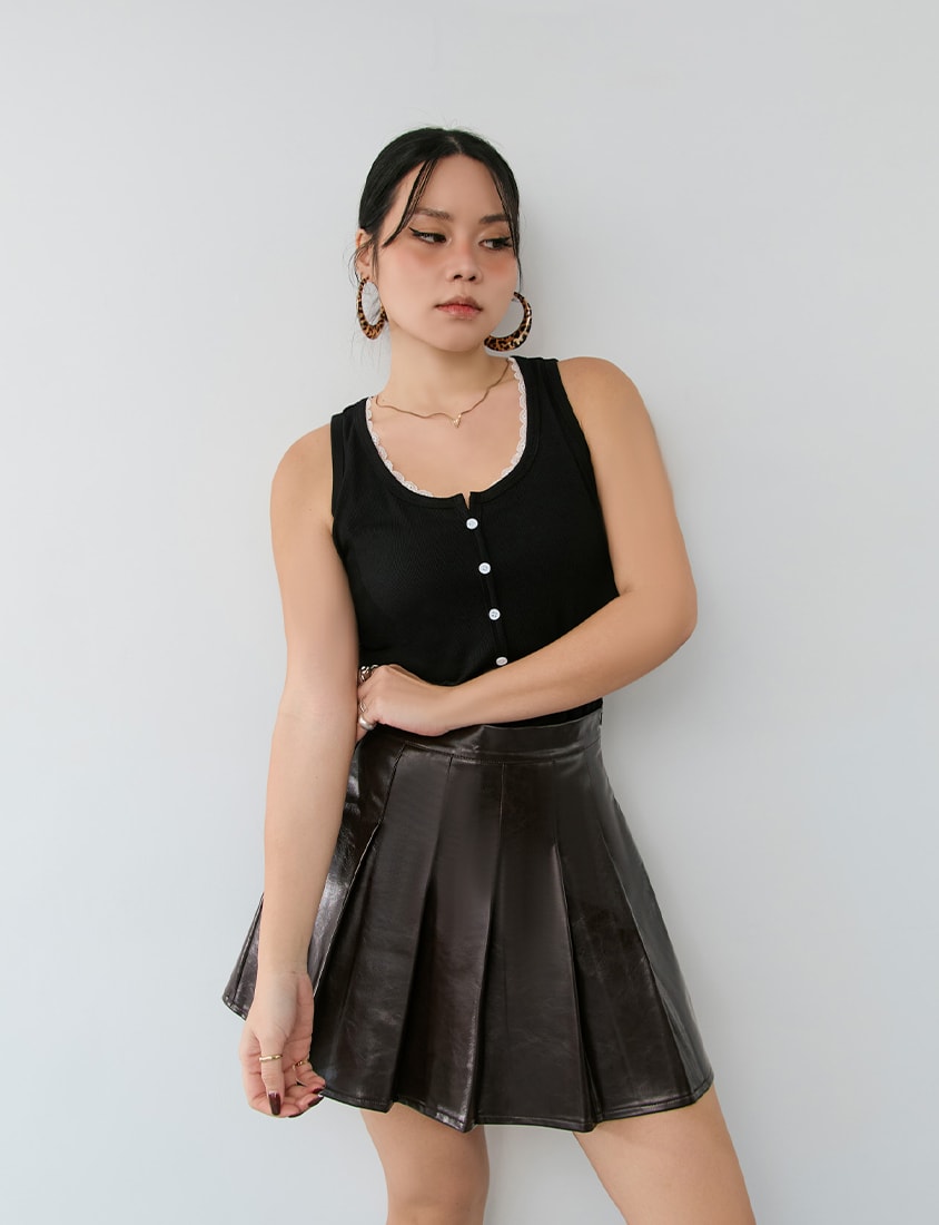 MUA! Faux Button Lace Panel Plus Size Ribbed Vest