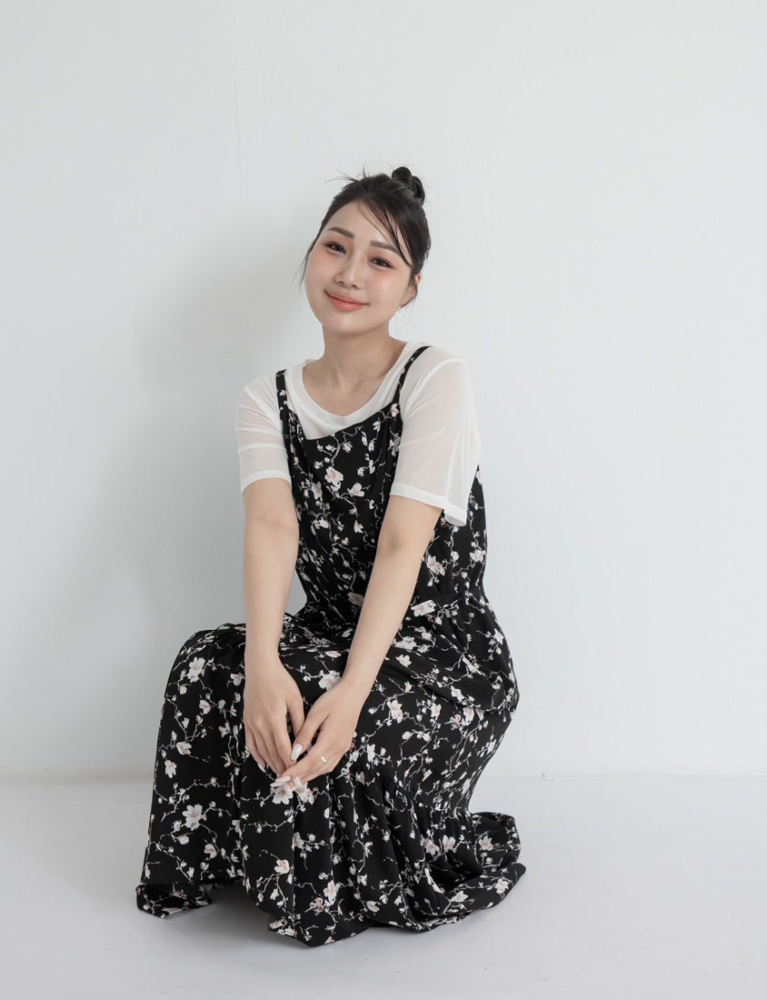 Elegant Floral Cami Strap Plus Size Maxi Dress (With Belt)