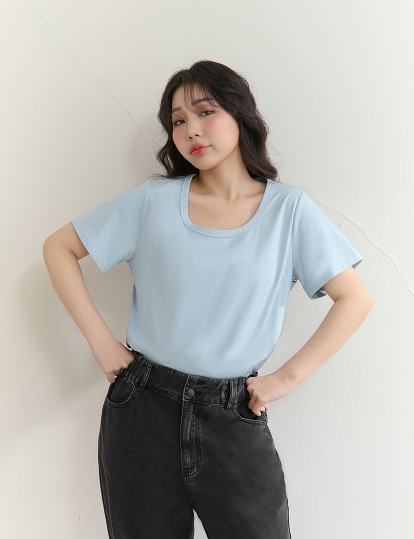 Upgraded 2.0! U-Neck Plus Size Slim Tee