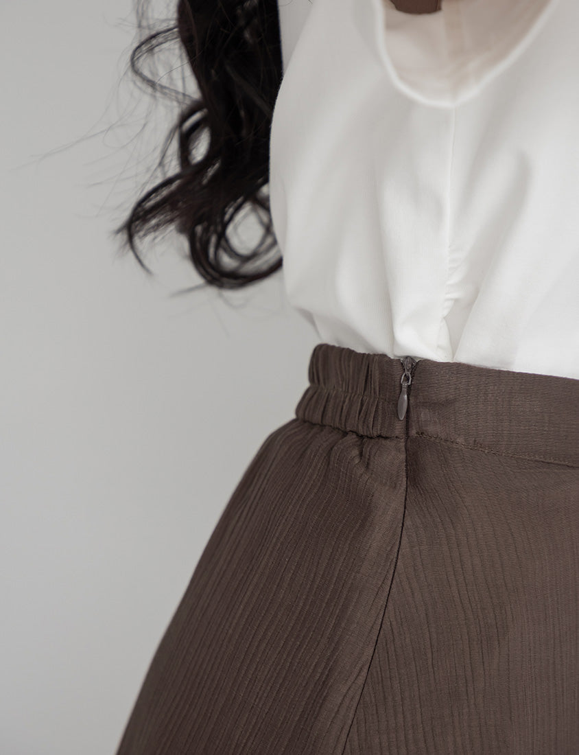 MUA! Layered Asymmetrical Lace Textured Plus Size Mini Skirt