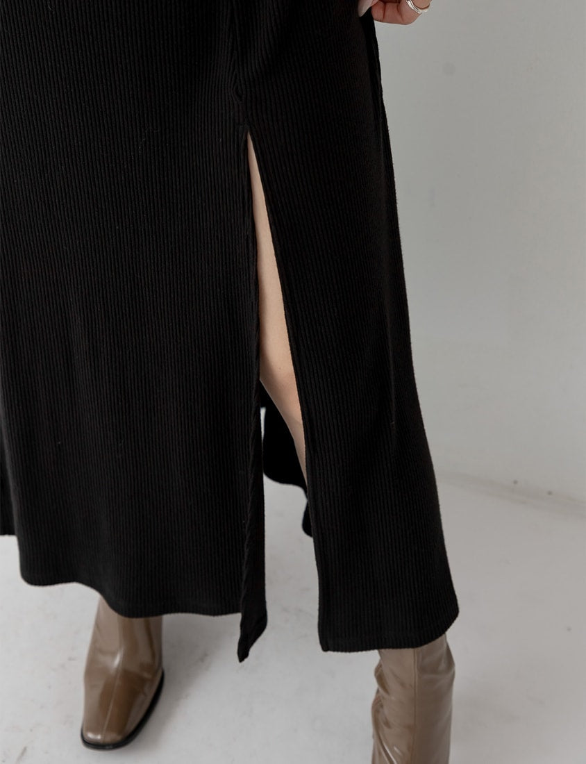 MUA! High Slit Sleeveless Plus Size Hoodie Dress