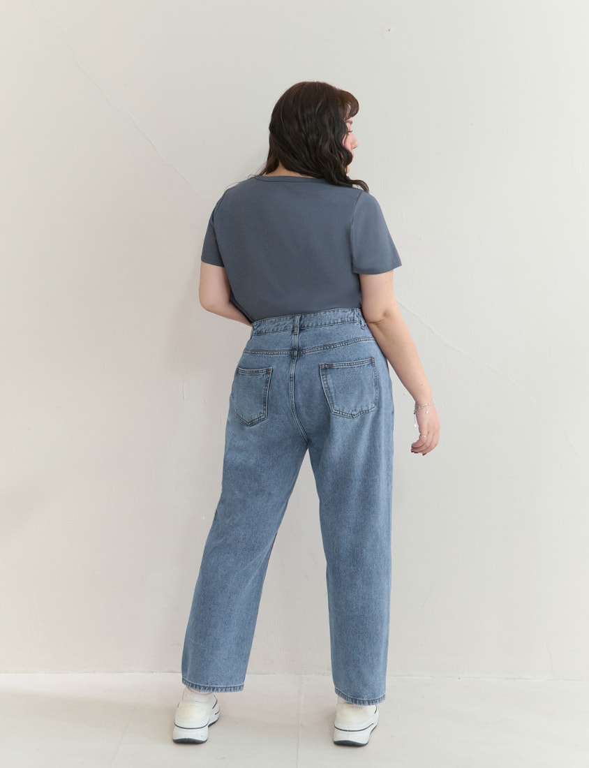 Upgraded 2.0! U-Neck Plus Size Slim Tee