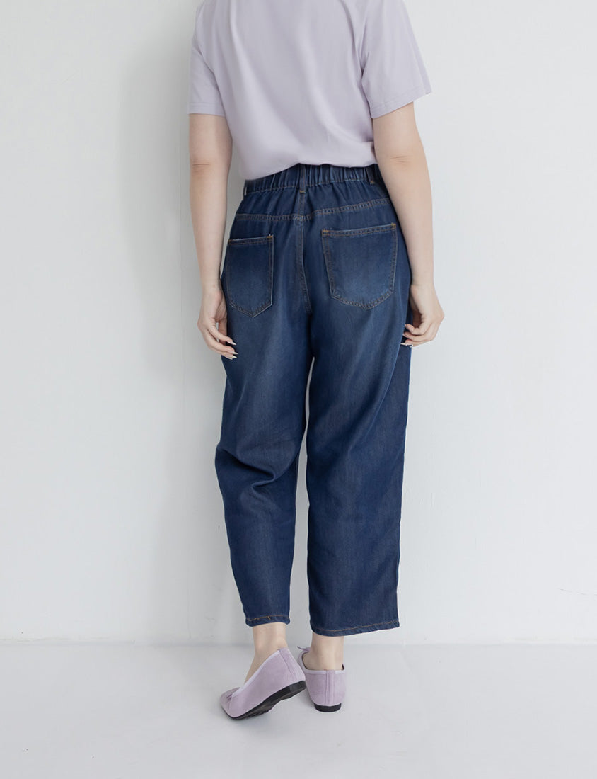 Cooling Lyocell Slimming Plus Size Boyfriend Jeans