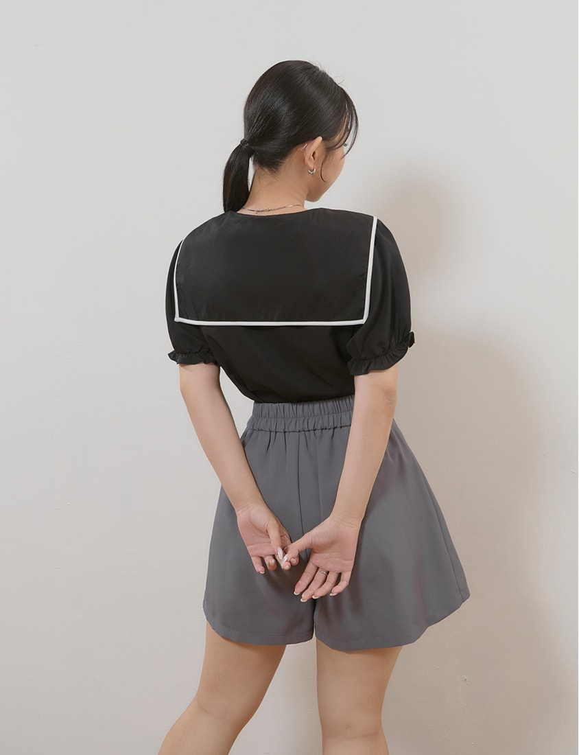 MISS. Contrast Doll Collar Heart Button Plus Size Shirt