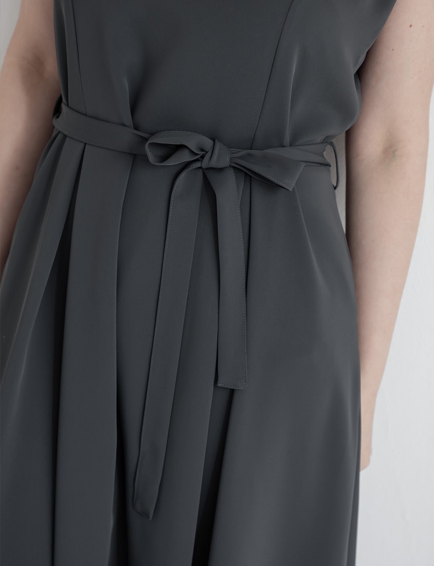 MISS. Silky Cool Refined Cami Strap Plus Size Maxi Dress (With Waist Belt)