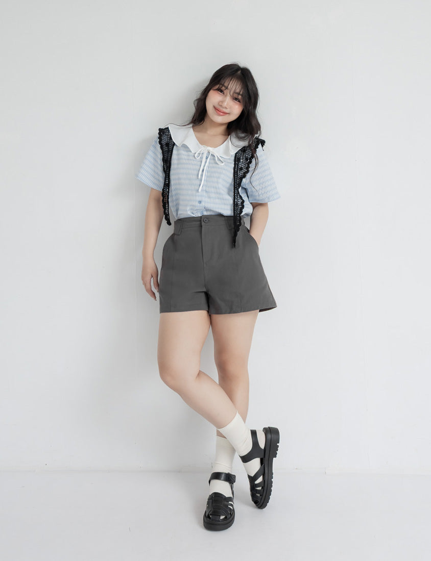 Fresh Contrast Ruffle Plaid Plus Size Shirt