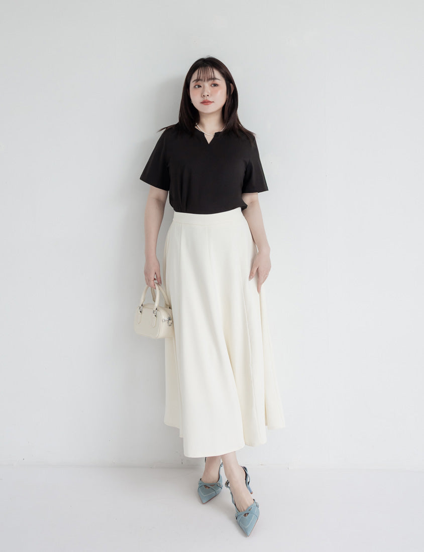 MISS. Silky Cool V-Neck Plus Size Tee