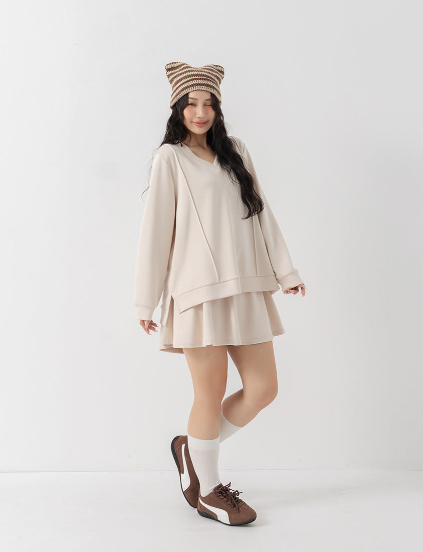 Pear-Shaped Friendly! Perfect Fit Seamed Yogurt Touch Plus Size Sweater