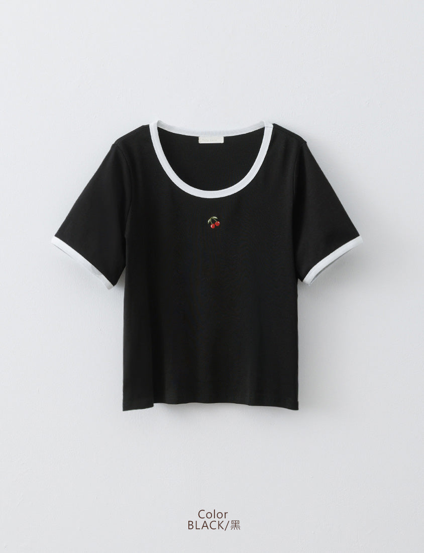 Contrast Cherry Embroidery Crewneck Plus Size Tee