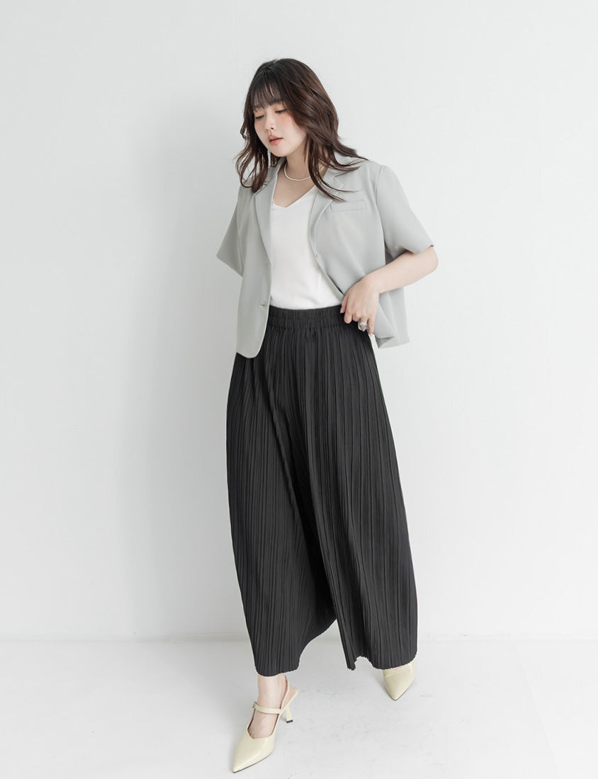 Silky Cool Fine Pleated Plus Size Wide-Leg Pants