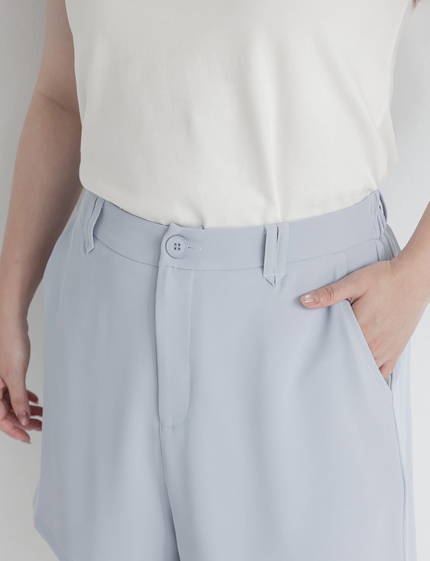 MISS. Silky Cooling A-Line Plus Size Tailored Shorts