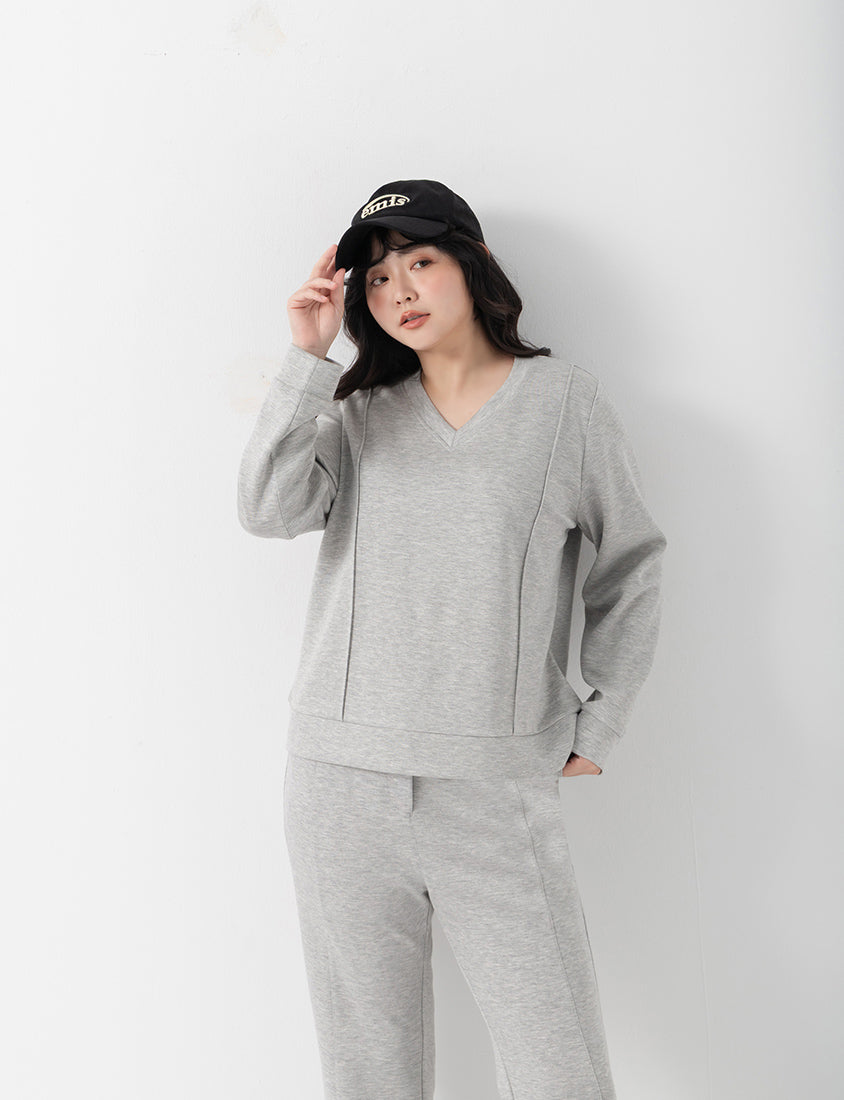 Apple-Shaped Friendly! Perfect Fit Seamed Yogurt Touch Plus Size Sweater