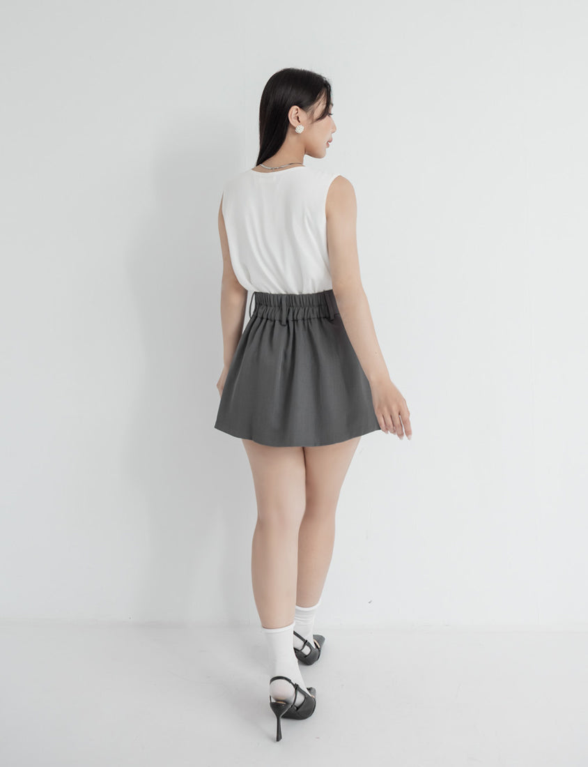 MISS. High Waist Tummy Flattering Pleated Tailored Plus Size Mini Skirt