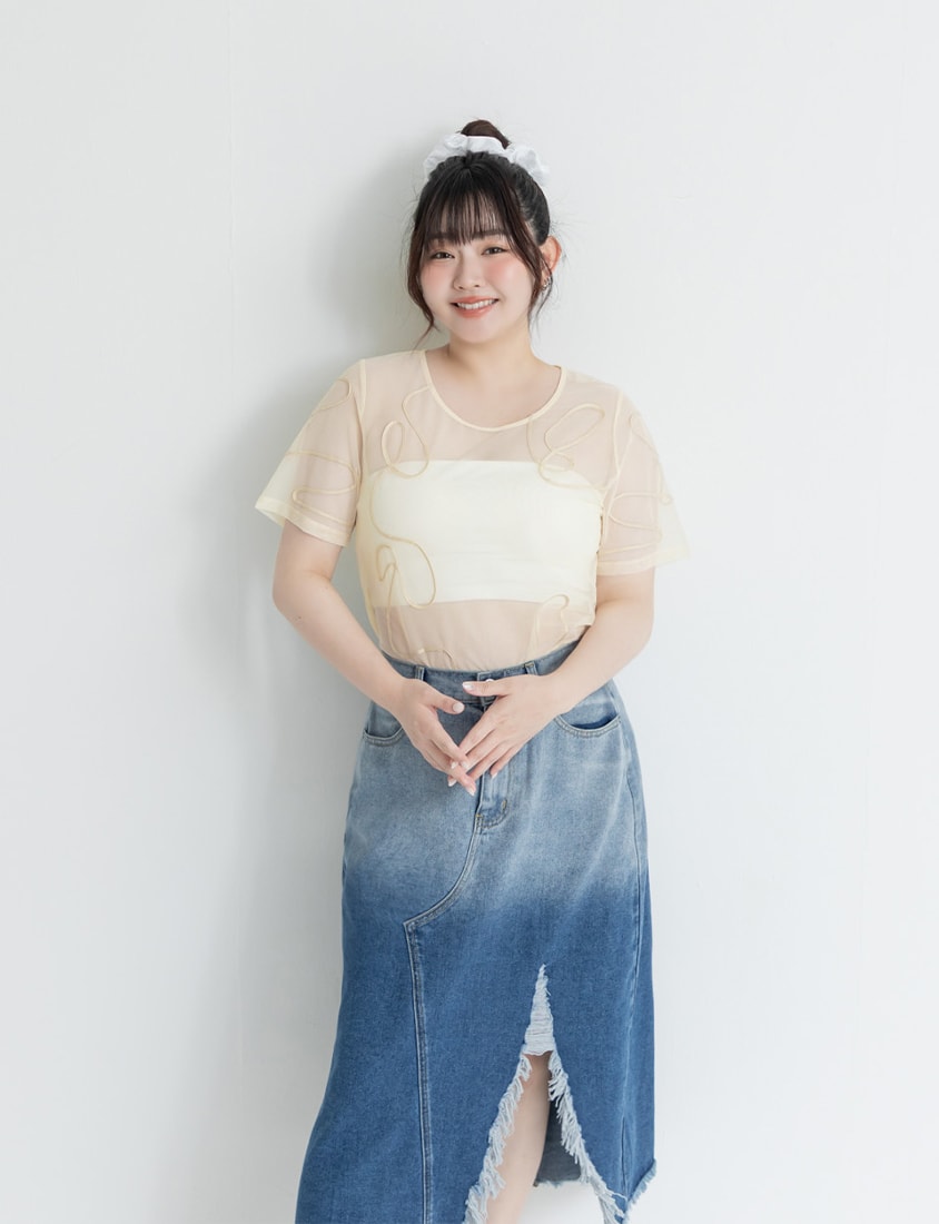 Japanese Style Wavy Line Sheer Textured Plus Size Top