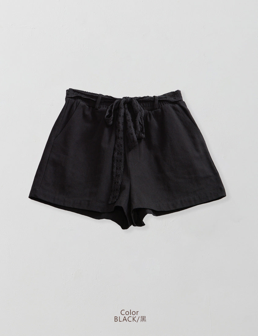 Twill Cotton Plus Size Shorts (With Lace Belt)