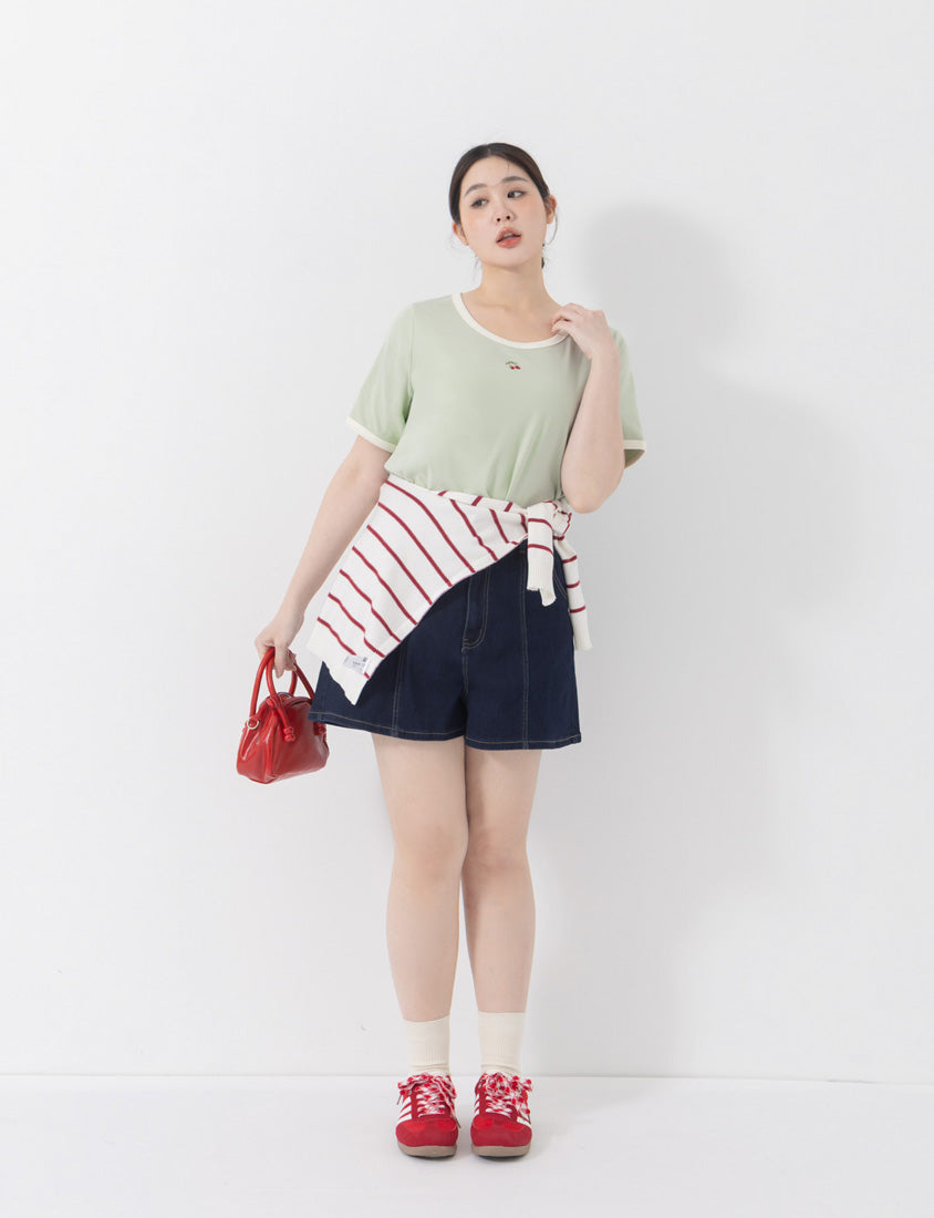 Playful Bubble Hem Stitch Plus Size Denim Shorts