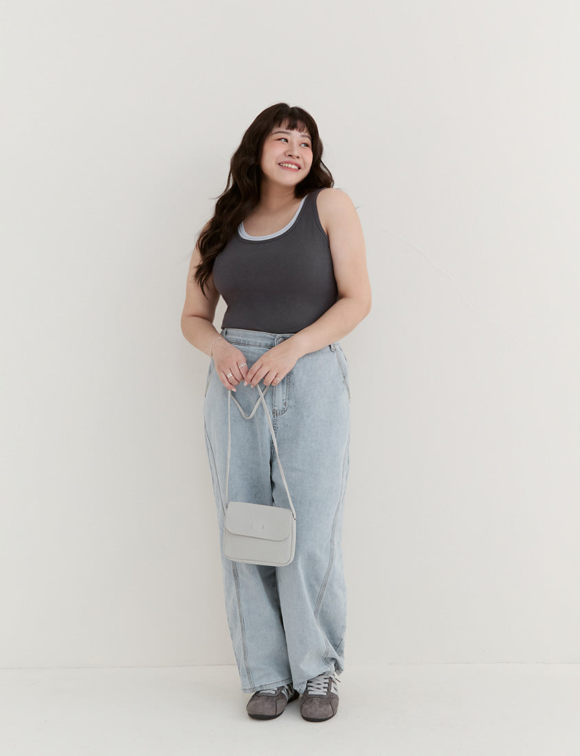 Pobra. Contrast Crew Neck Ribbed Plus Size Bra Tank Top