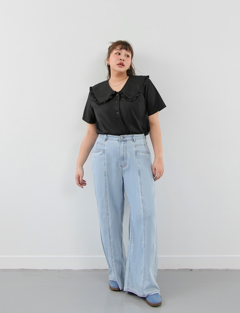 Playful Ruffle Collar Plus Size Short Sleeve Shirt