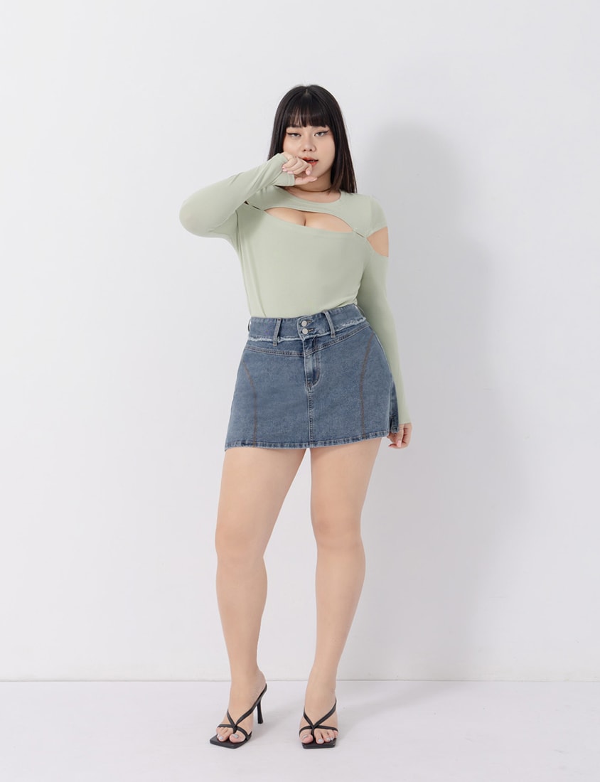 MUA! Cut-Out Plus Size Ribbed Top