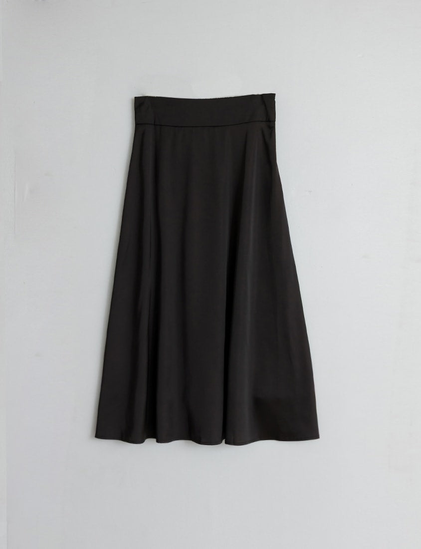 MISS. Soft Sheen Flowy Satin Plus Size Maxi Skirt