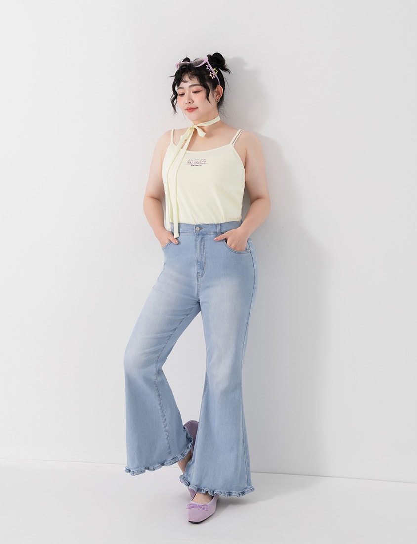 Stretch Ruffle Hem Plus Size Flared Jeans