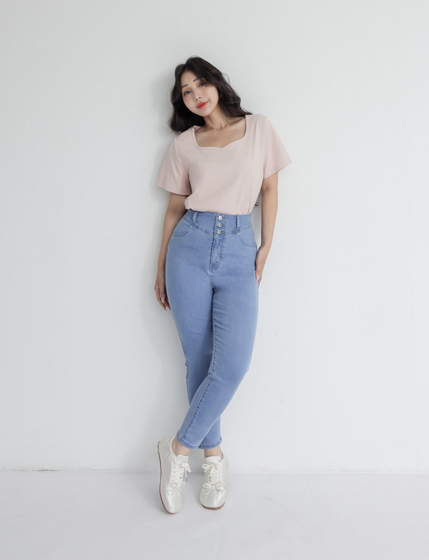 Cooling Tech Leg-Lengthening Plus Size Jeans