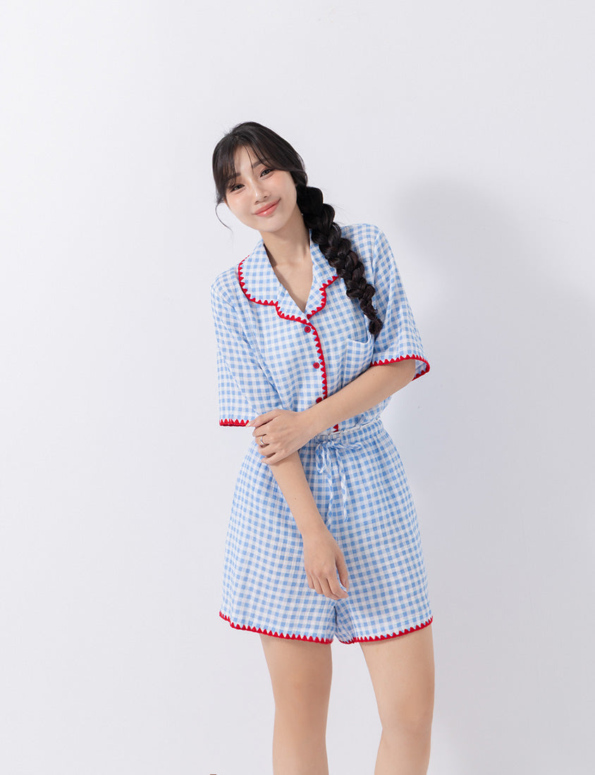 Skin-Friendly Gingham Contrast Ruffle Casual Plus Size Shorts