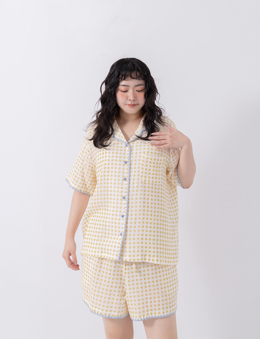 Skin-Friendly Gingham Contrast Frill Casual Plus Size Shirt