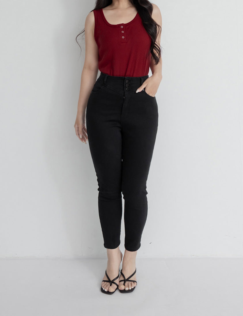 Cooling Tech Leg-Lengthening Plus Size Jeans