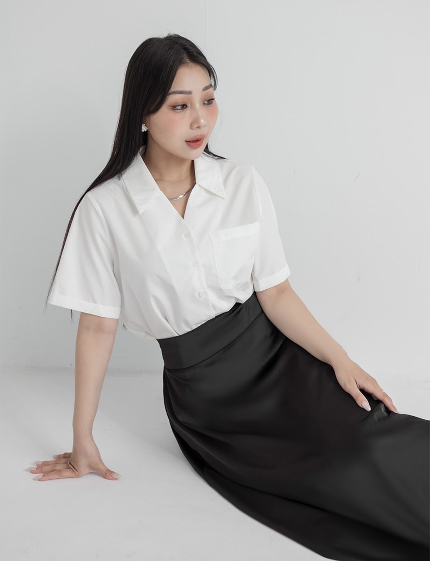 MISS. Minimal V-Neck Placket Rolled Sleeve Plus Size Shirt
