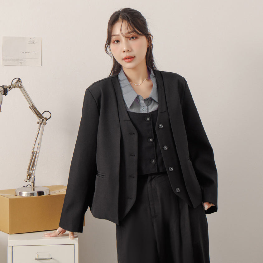 MISS. Chic Faux Two-Piece Collarless Suit Plus Size Jacket