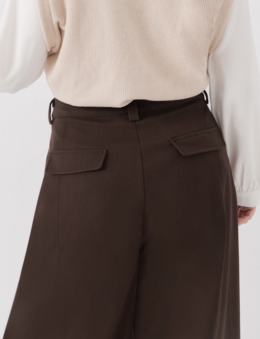 Elastic-Back Curved-Leg Plus Size Trousers