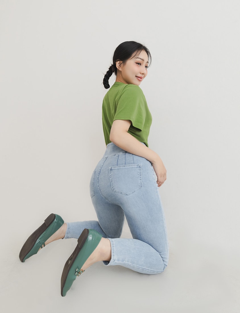 Cooling Tech Corset Waist Plus Size Distressed Jeans