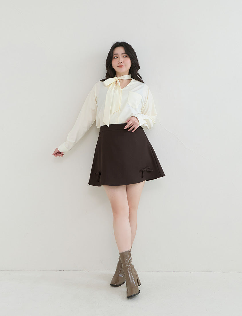 Korean Style Bow-Detail Elastic Back Waist Tailored Plus Size Mini Skirt