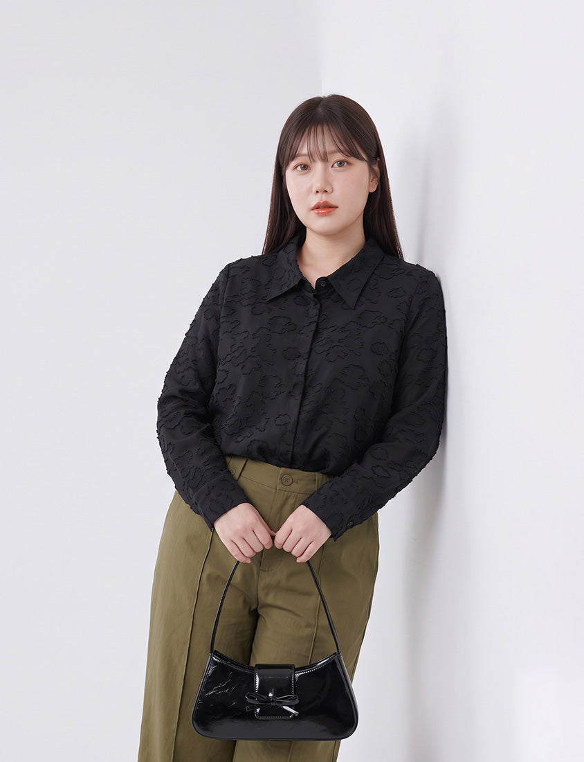 MISS. Japanese-Inspired Lace Sheer Jacquard Plus Size Shirt