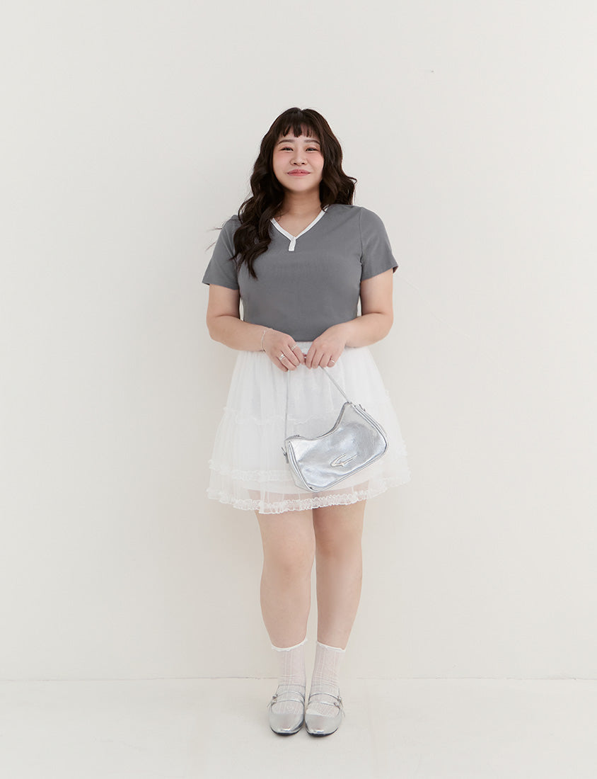 Simple V-Neck Contrast Ribbed Plus Size Tee