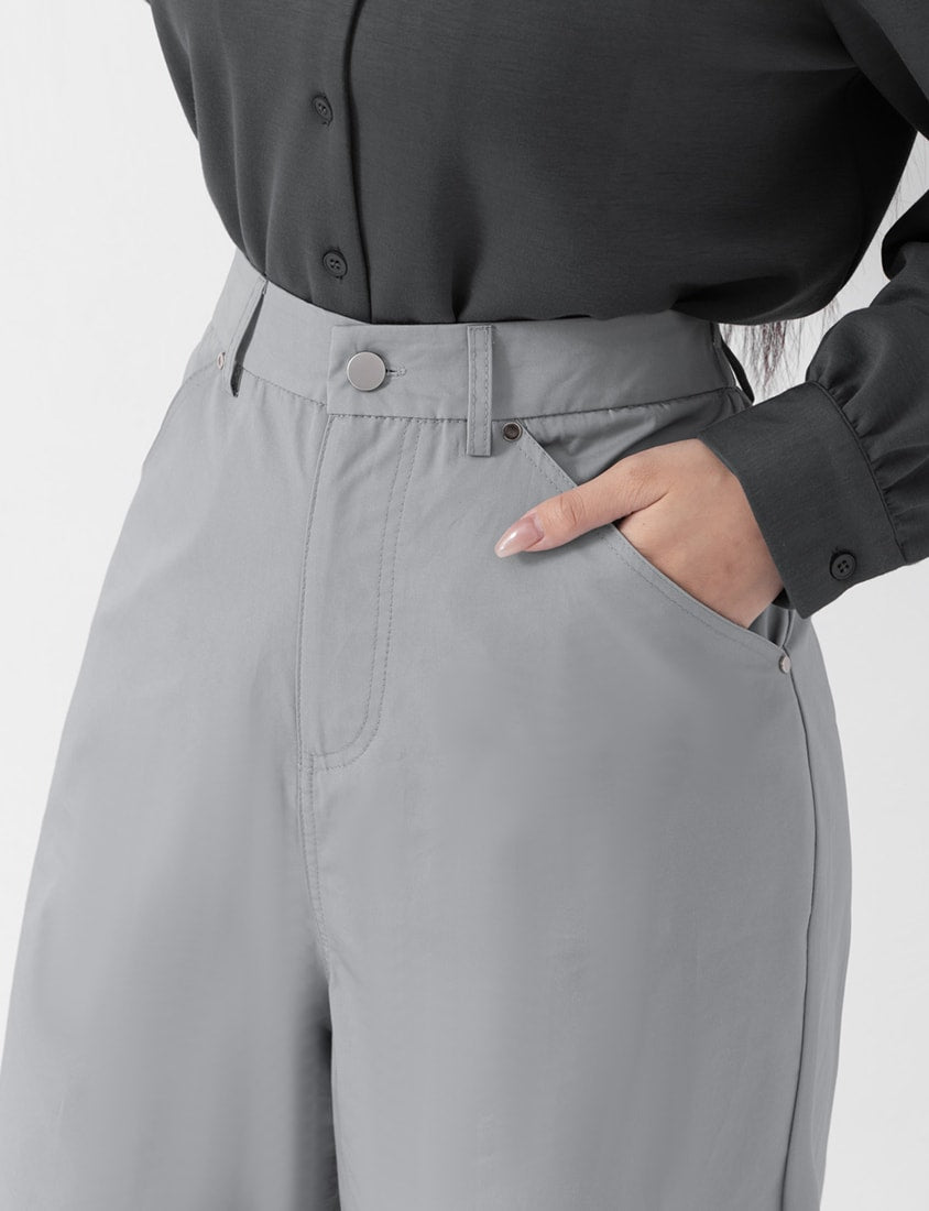 MISS.Korean Style High Waist Back Elastic Plus Size Straight Leg Pants