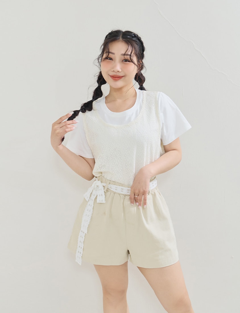 Twill Cotton Plus Size Shorts (With Lace Belt)