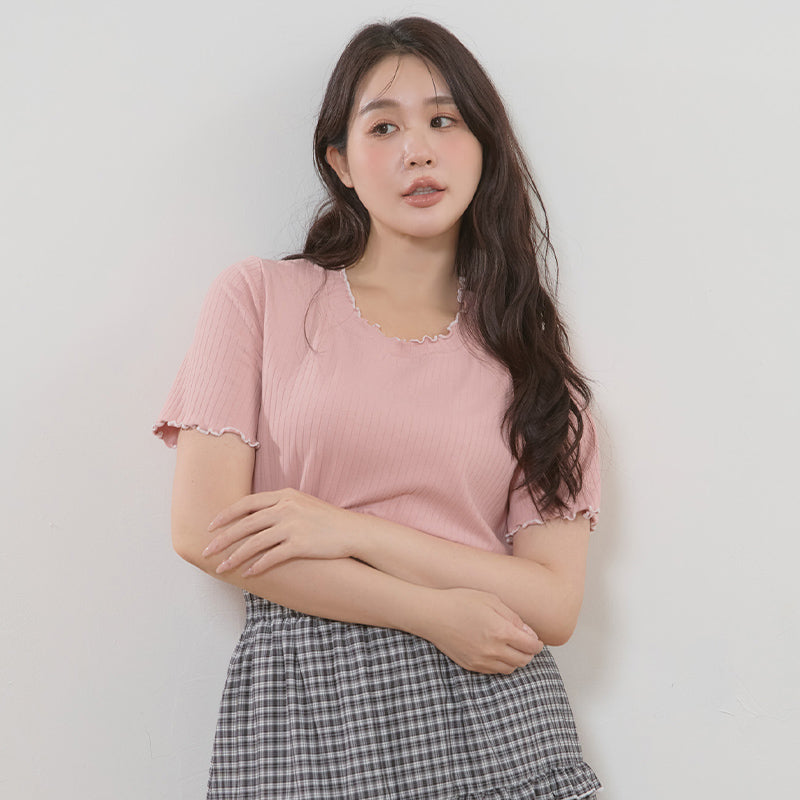 Cute Ruffle Trim Ribbed Plus Size Top