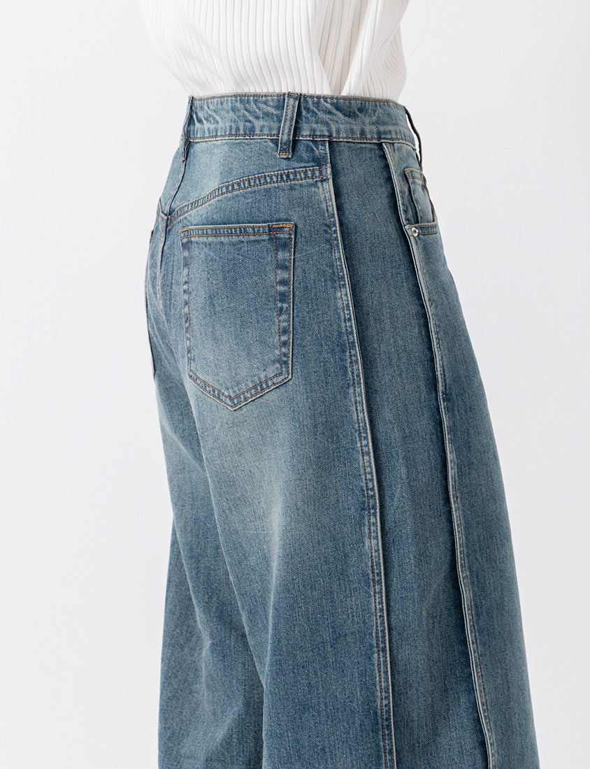 Geometric Seams Panel Slimming Plus Size Jeans