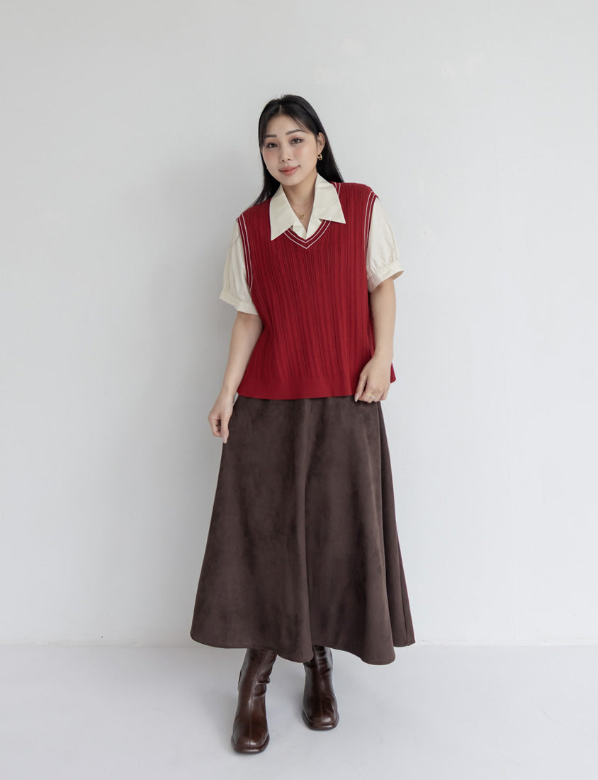 MISS. Korean Style Contrast V-Neck Plus Size Knit Vest