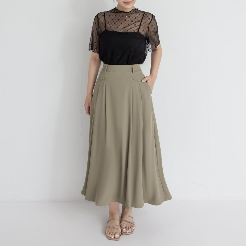 MISS. Slim Fit Tailored Pleated A-Line Plus Size Maxi Skirt