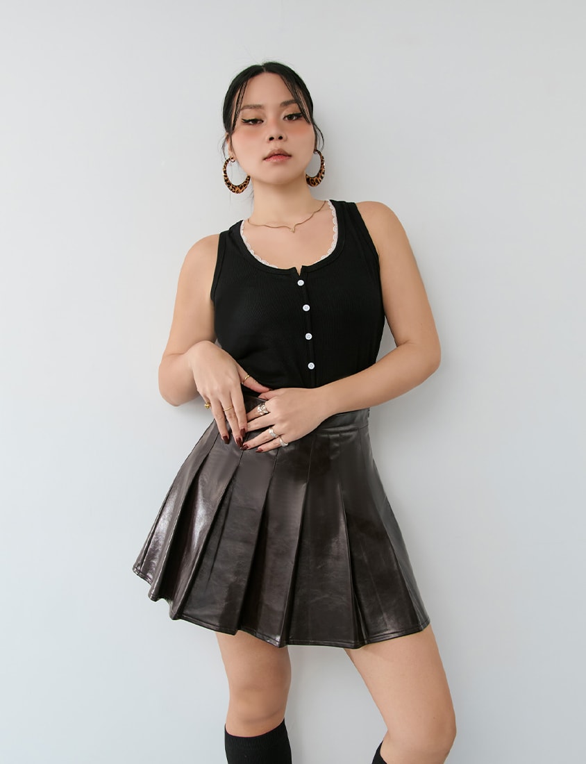 MUA! Faux Button Lace Panel Plus Size Ribbed Vest