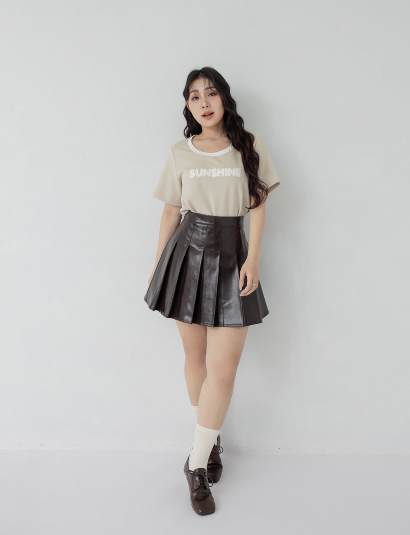 Contrast Fuzzy Embroidery Plus Size Crewneck Tee