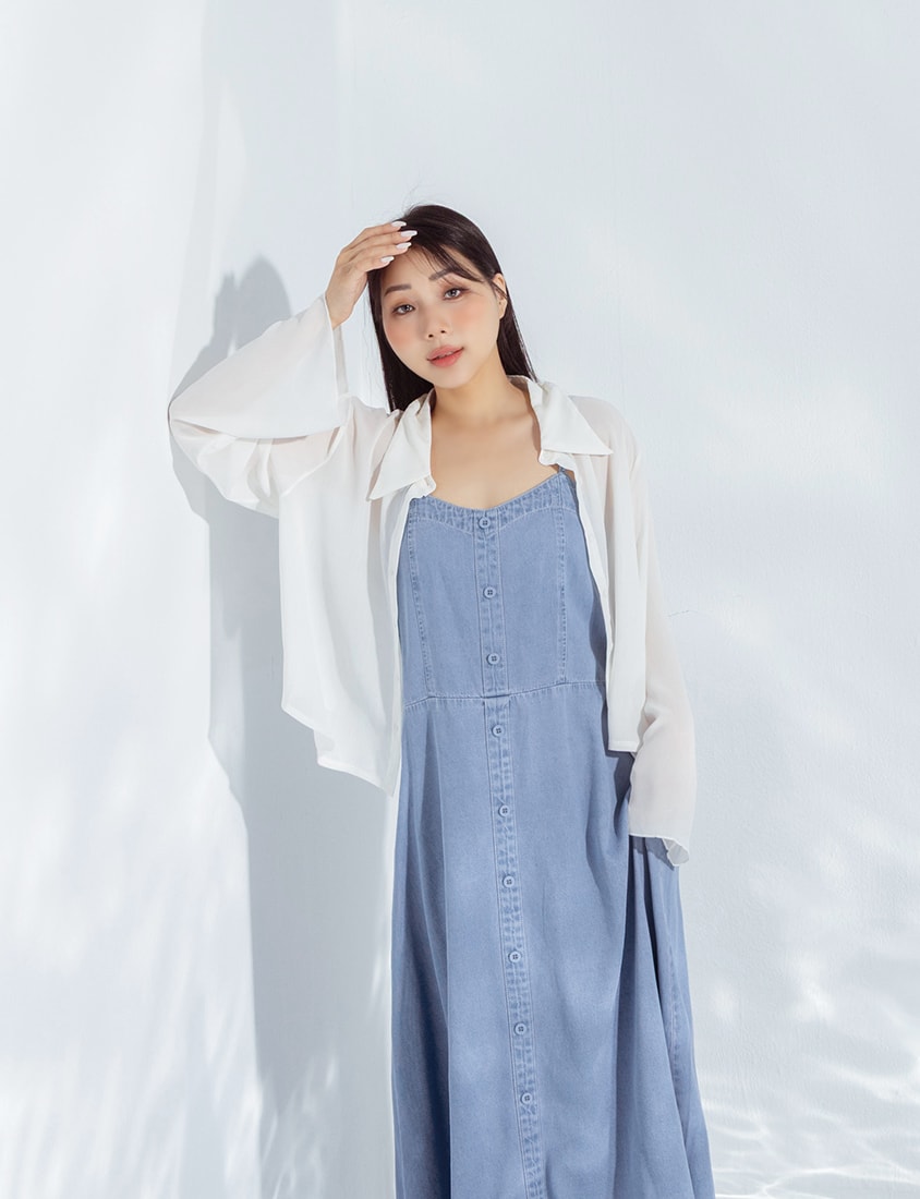 Sheer Crinkle Bell Sleeve Cropped Plus Size Shirt