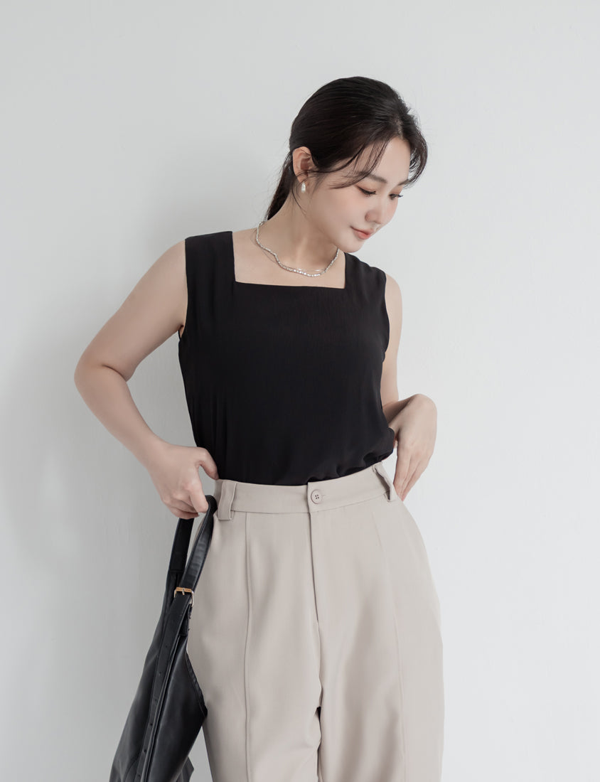 MISS. Textured Crinkle Chiffon Square Neck Plus Size Tank Top