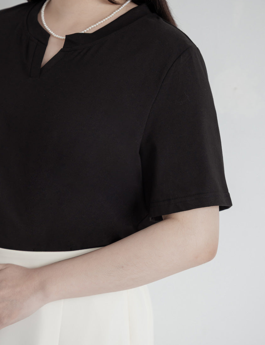 MISS. Silky Cool V-Neck Plus Size Tee