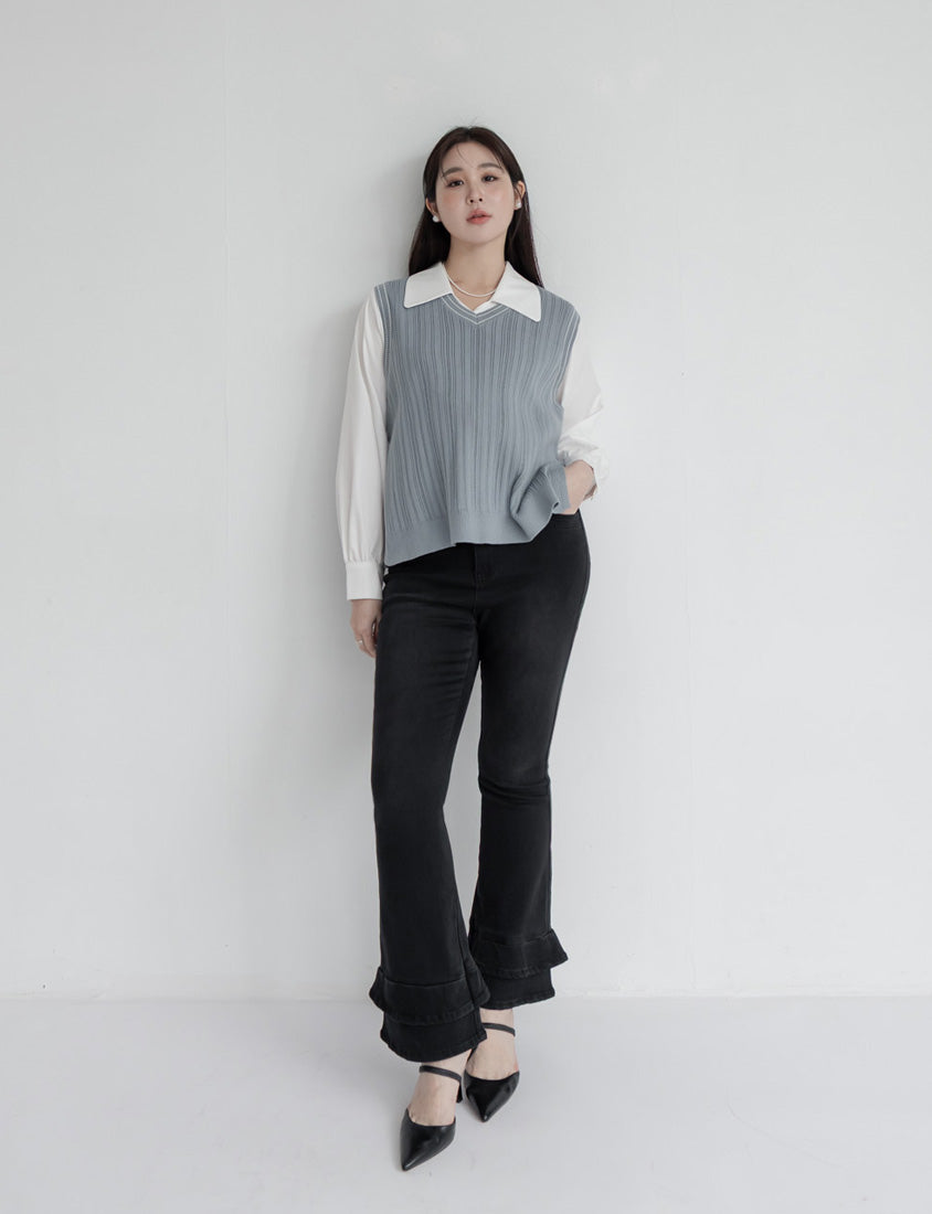 MISS. Korean Style Contrast V-Neck Plus Size Knit Vest