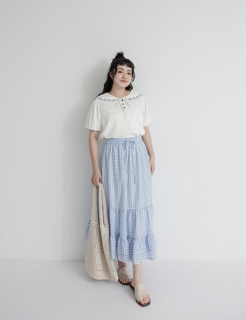 Cute Bow Embroidered Collared Plus Size Top